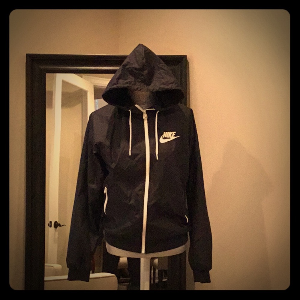 Nike The Windrunner